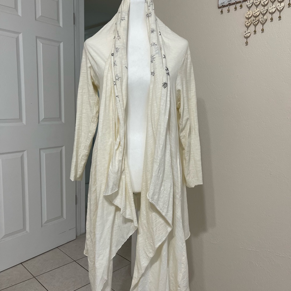 Kyla Seo handmade open front coat super lightweight